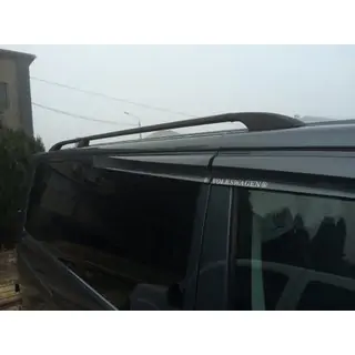 Čierne strešné lyžiny fotografia 3