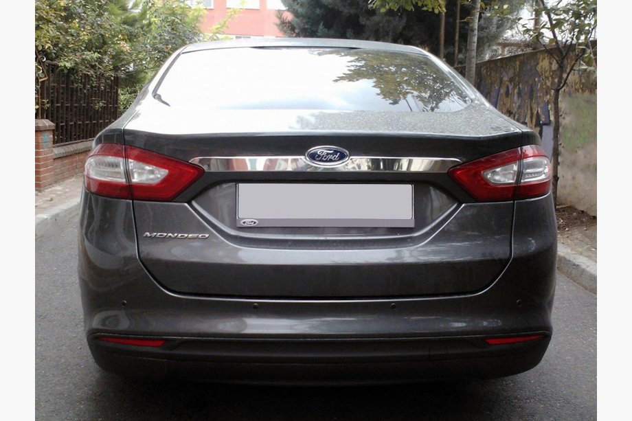 Ford Mondeo 2014–2022 Chrómová lišta nad ŠPZ (nerez) Image