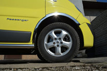 Renault Trafic 2001–2015 Lemy blatníkov (4 ks, nerez) fotografia 1