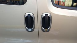 Fiat Fiorino/Qubo 2008–2024 Rámiky okolo kľučiek (4 ks, nerez) Carmos - turecká oceľ fotografia 9