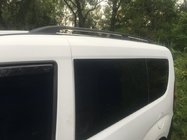 Opel Combo 2012–2018 Čierne strešné lyžiny fotografia 2