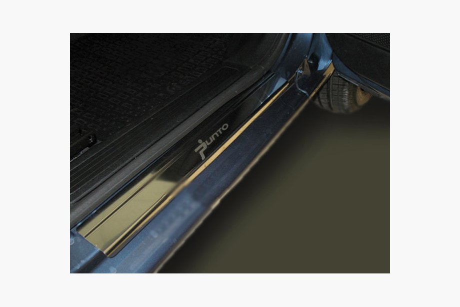 Fiat Punto Grande/EVO 2006–2018 Nástupné lišty prahov Natanika Premium (2 ks, nerez) Image
