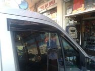 Ford Connect 2002–2006 Deflektory okien (2 ks, Perflex Sport) fotografia 3