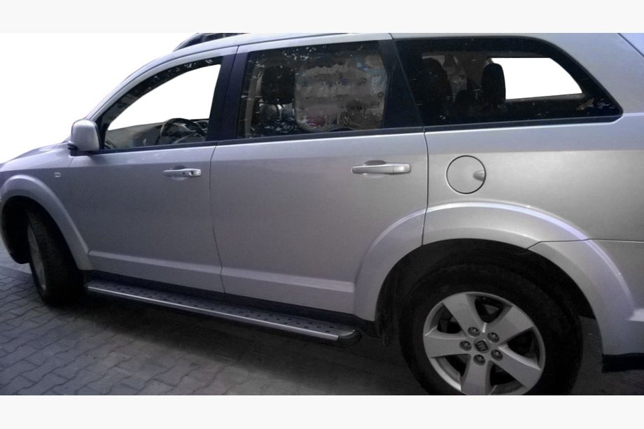 Fiat Freemont 2011–2016 ORIGINÁLNE !!! Bočné nášľapy (2 ks, hliník) Image