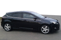 Ford Focus III 2011–2017 Okenné veterné deflektory (4 ks, Cobra) fotografia 1