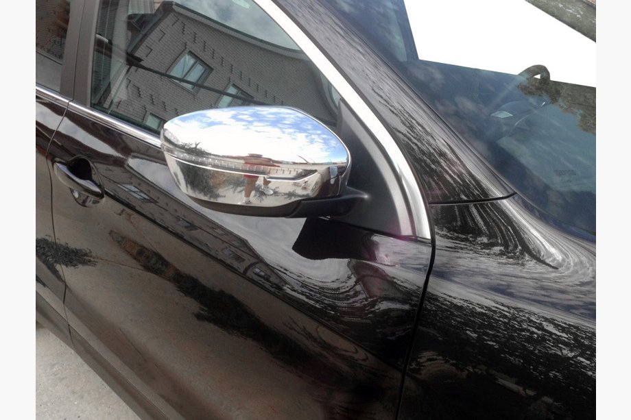 Nissan Qashqai 2014–2021 Chrómové kryty zrkadiel (2 ks, plast) Image