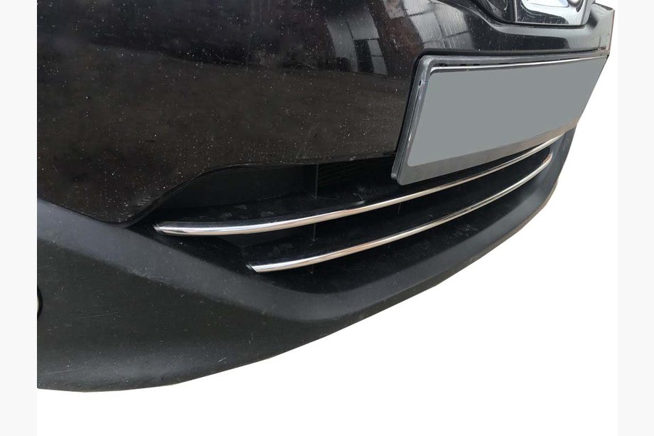 Nissan Qashqai 2010–2014 Zľava! Lišty na spodnú masku (2 ks, nehrdz. oceľ) Image