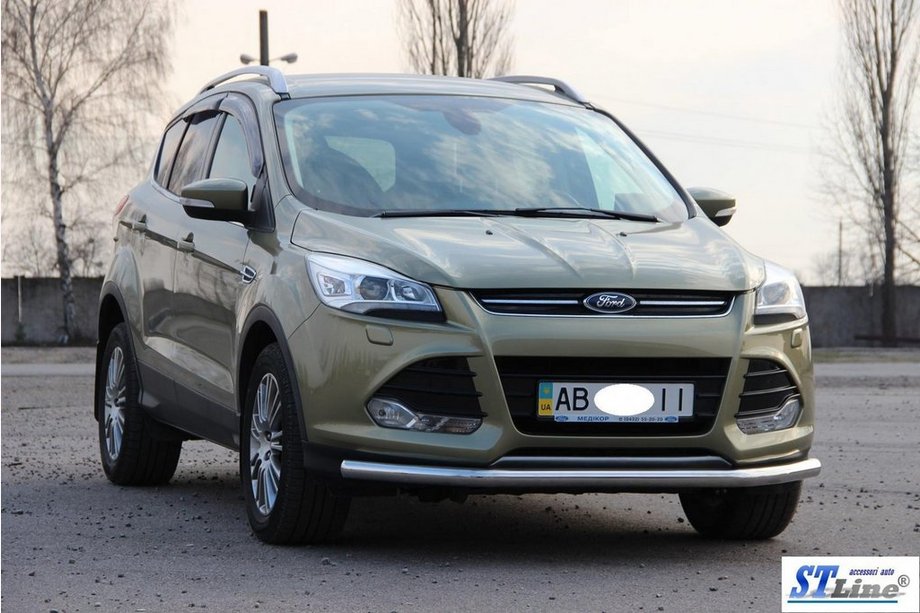 Ford Kuga/Escape 2013–2019 Predný ochranný rám ST008 (nerez) Fotografia 4