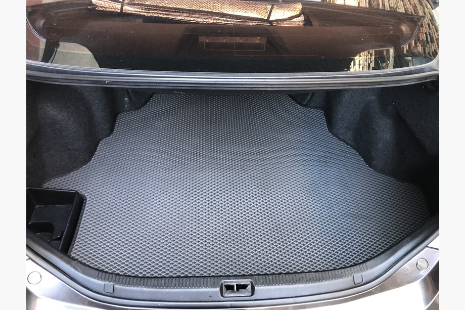Toyota Camry 2006–2011 Vanička do kufra (EVA, čierna) Image