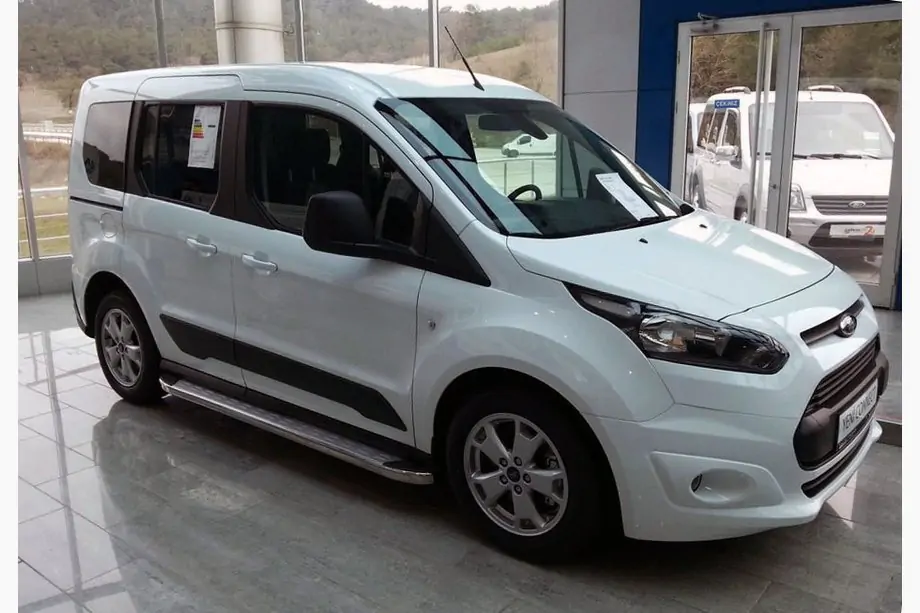 Ford Connect 2014–2021 Bočné prahy Ms-Line (2 ks, hliník) Image