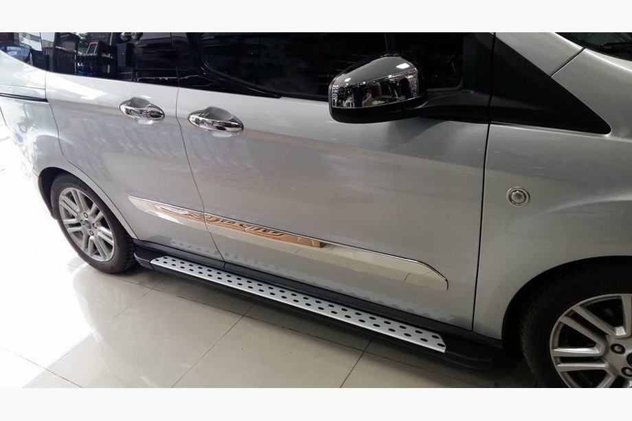 Ford Courier 2014–2023 Dverové lišty (4 ks, nerez) Image