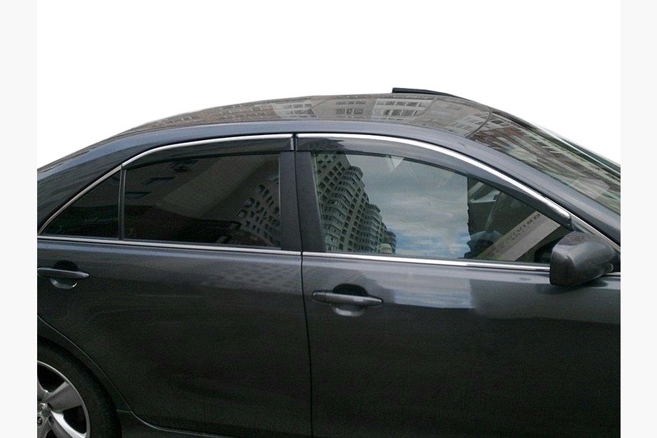 Toyota Camry 2006–2011 Okenné deflektory s chrómovou lištou (4 ks, SIM) Image