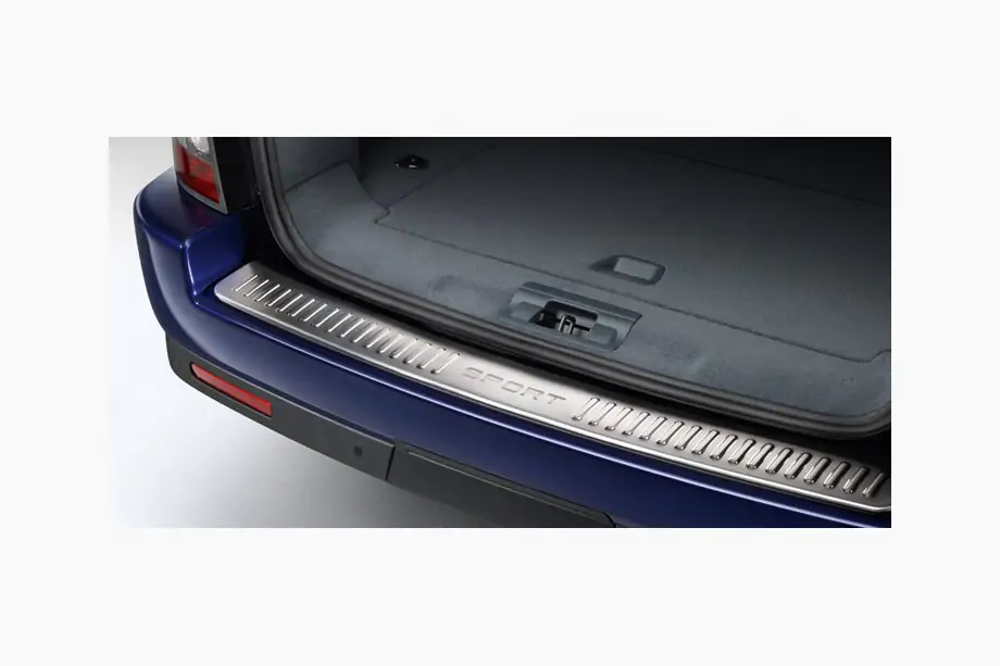 Range Rover Sport 2005–2013 Chrómová lišta na zadný nárazník 2010-2013 (nerez) Image