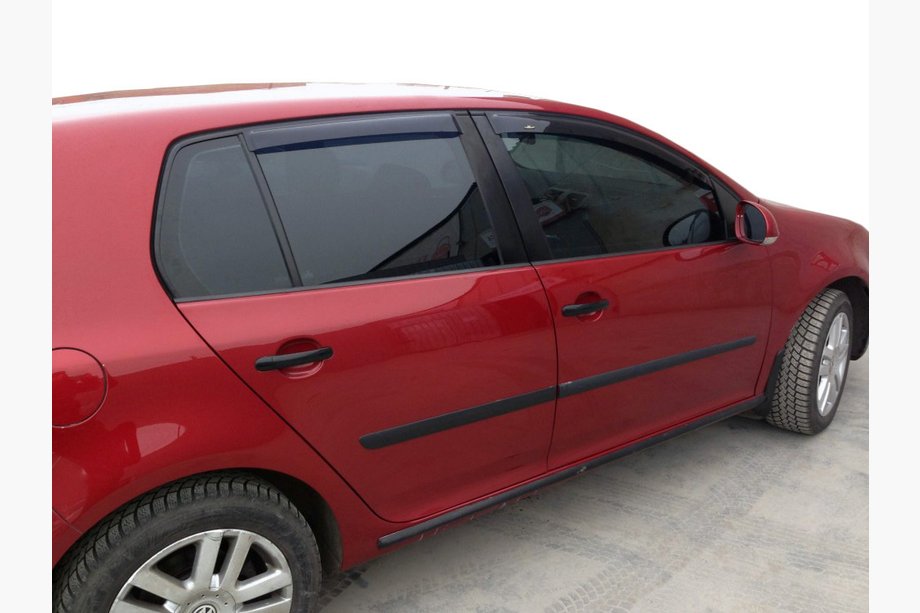 Volkswagen Golf 4 1997–2006 Deflektory okien HB (4 ks, Cobra) Image