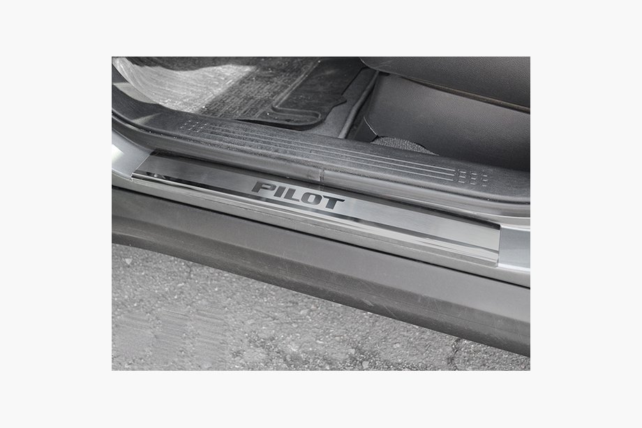 Honda Pilot 2008–2015 Natanika Premium kryty prahov (4 ks, nerez) Image