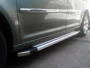 Volkswagen Caddy 2004–2010 Bočné nášľapy Rainbow (2 ks, hliník) fotografia 1