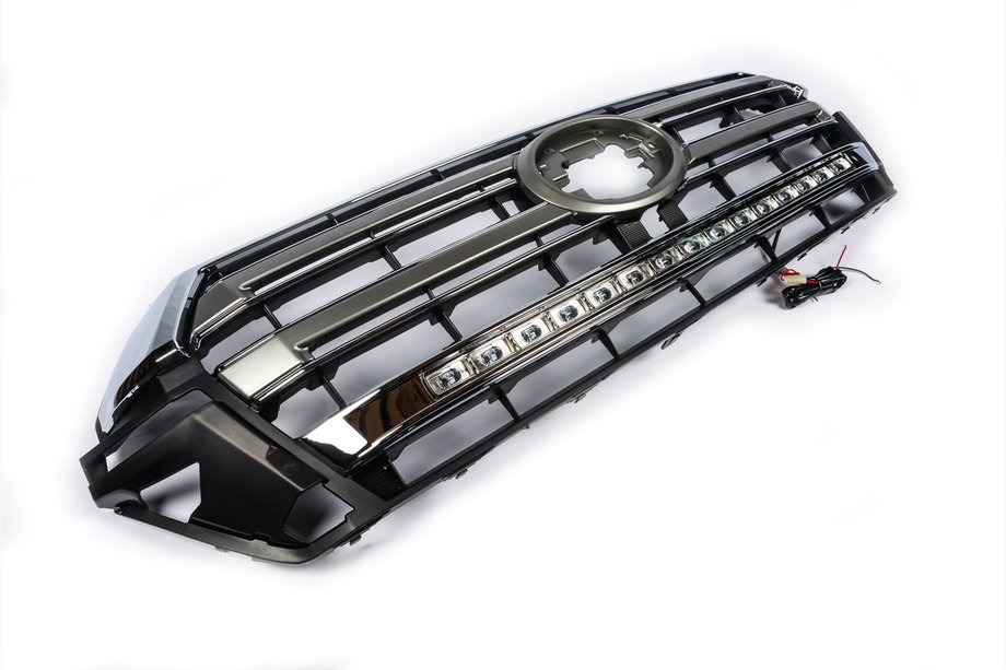Toyota Land Cruiser 200 2007–2021 Predná maska 2016-2021 (LED) Image