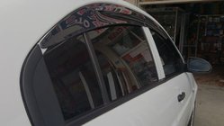 Hyundai Accent 2006–2010 Deflektory okien (4 ks, Perflex Sport) fotografia 3