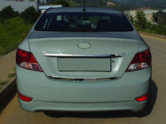 Hyundai Accent 2011–2017 Nerezová lišta hrany kufra OmsaLine – talianska nehrdzavejúca oceľ fotografia 1