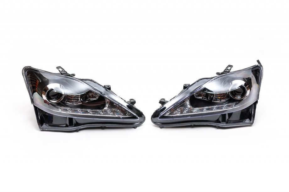 Lexus IS 2005–2013 Predné svetlomety OEM V1 Black (2 ks) Image