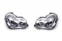 Mercedes C-trieda W203 2000–2007 Predné svetlomety s LED obrysovými svetlami (2 ks) Tmavé fotografia 1