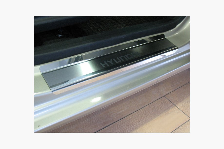 Hyundai I-10 2008–2013 Natanika Premium kryty prahov (4 ks, nerez) Image