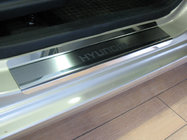 Hyundai I-10 2008–2013 Natanika Premium kryty prahov (4 ks, nerez) fotografia 1