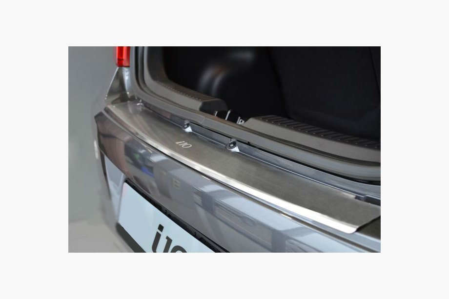 Hyundai I-10 2014–2017 Nerezový kryt zadného nárazníka s ohybom Natanika Image