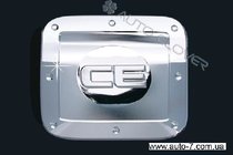 Chevrolet Aveo T250 2005–2011 Chrómový kryt viečka palivovej nádrže (chrómovaný plast) fotografia 1