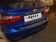 Kia Rio 2012–2017 Nerezová lišta na zadný nárazník Nataniko (nerezová oceľ) fotografia 1