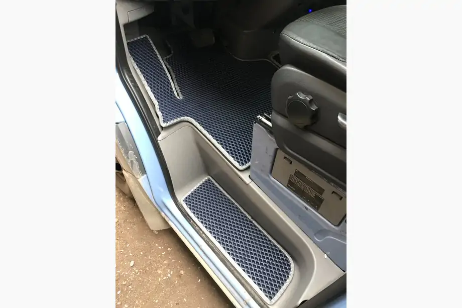 Mercedes Sprinter W906 2006–2018 Rohože na prahy (3 ks, EVA, čierne) Image