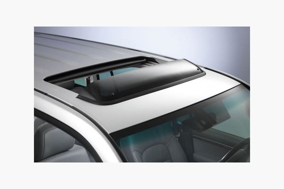 Lexus LX570/450d 2008–2022 Deflektor strešného okna PZ451-Q0531-ZA Image