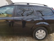 Ford Focus II 2008–2011 Hliníkové strešné lyžiny (Caravan, čierne) fotografia 1