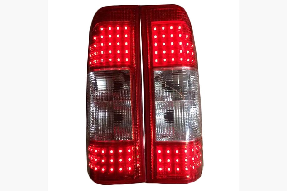 Mercedes Sprinter W901/902/903/904/905 1995–2006 LED zadné svetlá (2 ks) Image