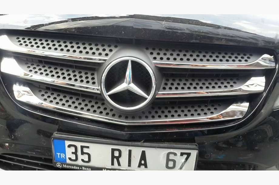 Mercedes Vito/V-trieda W447 2014– Lišty na prednú masku 2014-2020 (5 ks, nerez) OmsaLine – talianska nehrdzavejúca oceľ Fotografia 6