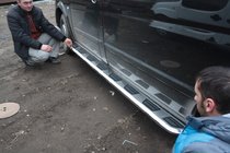 Mercedes Vito W639 2004–2014 Bočné prahy Vison (2 ks, hliník / nerez) Krátka (short) a stredná (Long) fotografia 6