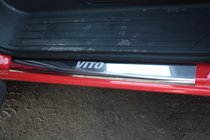 Mercedes Vito/V-trieda W447 2014– Nástupné lišty prahov Laser-style (2 ks, oceľ) fotografia 2