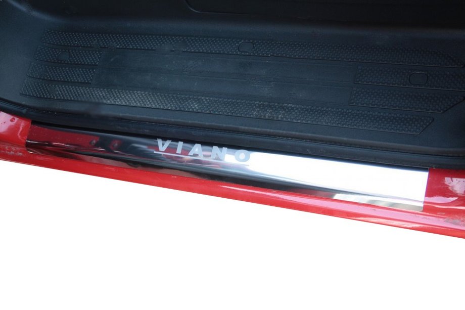 Mercedes Viano 2004–2014 Nástupné lišty prahov Laser-style (2 ks, oceľ) Image