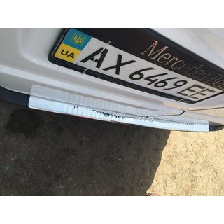 Nerezová lišta na zadný nárazník s ohybom (Carmos V1) Mercedes Vito W639 2004–2014 fotografia 4