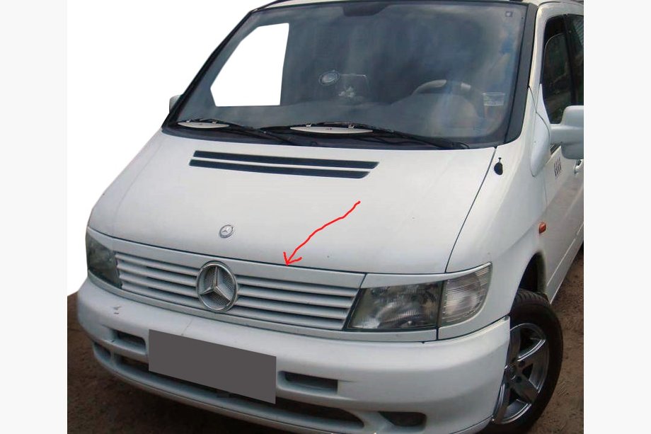 Mercedes Vito W638 1996–2003 Lišta na mriežku (plast) Matná čierna Image