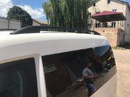 Volkswagen Caddy 2004–2010 Strešné lyžiny Skyport BLACK Štandardná základňa fotografia 3