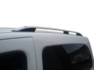 Renault Kangoo 2008–2020 Strešné lyžiny Skyport (matná sivá) Štandardná základňa fotografia 3