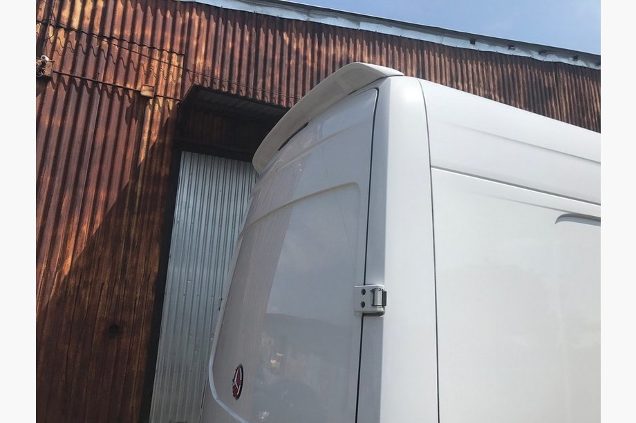 Volkswagen Crafter 2006–2016 Spojler Anatomik (úzky model, na lakovanie) Fotografia 5
