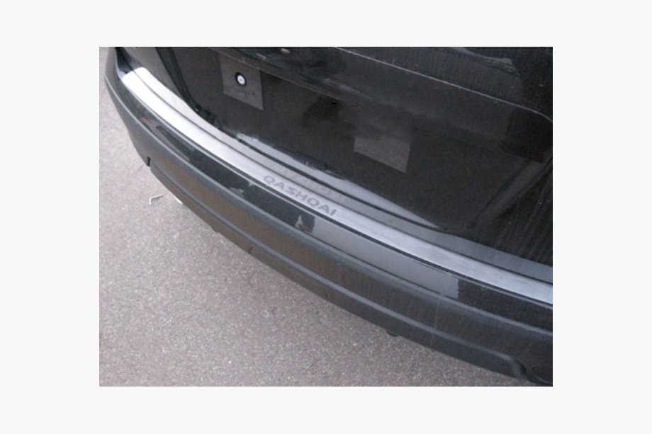 Nissan Qashqai 2007–2010 Nerezová lišta na zadný nárazník Nataniko +2 Image