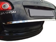 Nissan Qashqai 2010–2014 Nerezová ochranná lišta hrany veka kufra Carmos - turecká oceľ fotografia 1