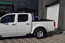 Nissan Navara 2006–2015 Bočné nášľapy typu X5 (2 ks, hliník) fotografia 3