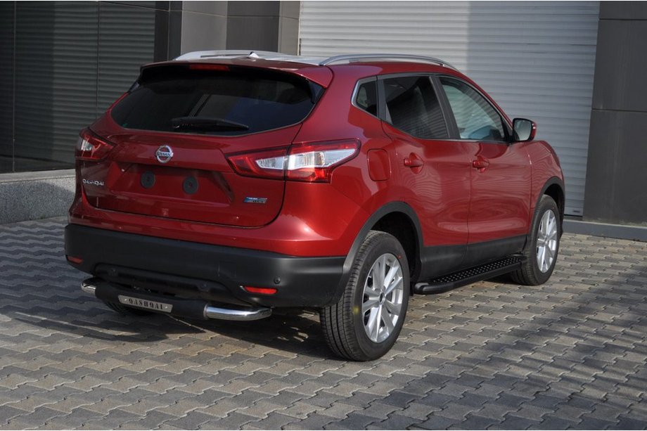 Nissan Qashqai 2014–2021 Bočné nášľapy Allmond Black (2 ks, hliník) Image