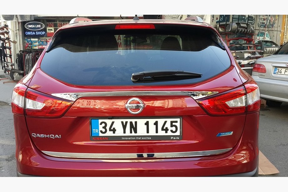 Nissan Qashqai 2014–2021 Nerezová lišta hrany kufra Fotografia 4