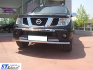 Nissan Navara 2006–2015 Predný ochranný rám ST008 (nerez) fotografia 3