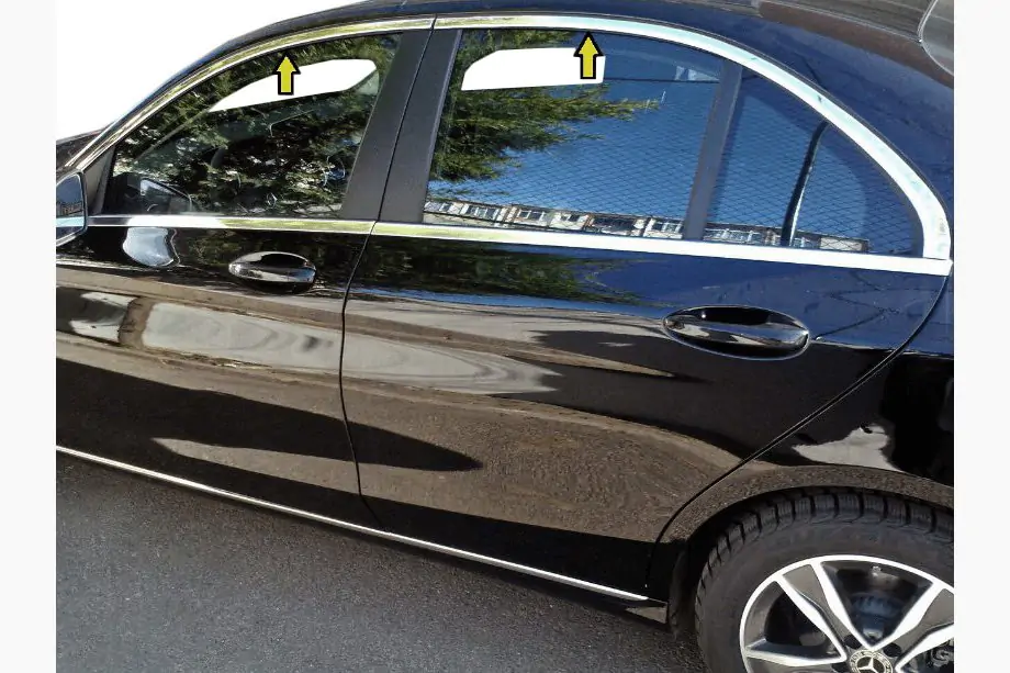 Mercedes C-class W205 2014–2021 Horná lišta okien (nerezová oceľ) Image